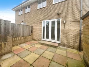 Rear courtyard- click for photo gallery